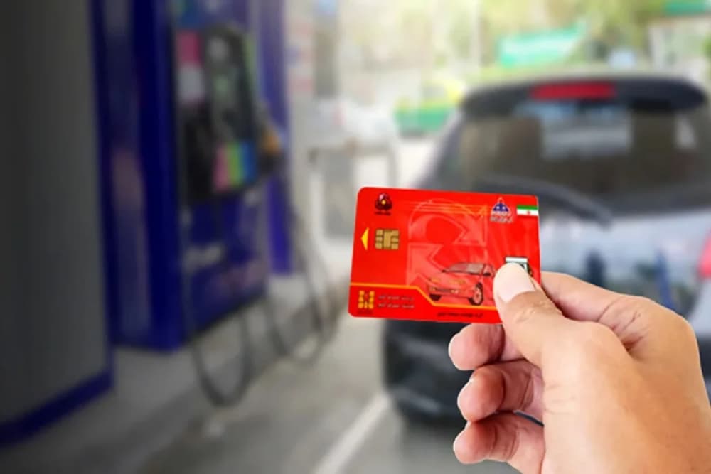 طرح انتقال سهمیه بنزین به کارت بانکی چه زمانی سراسری میشود؟