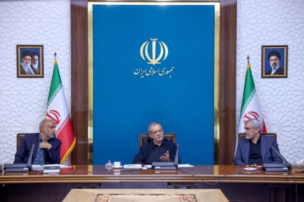 تاکید پزشکیان بر لزوم تدوین سازوکارهای اعتباری شفاف برای کاهش فساد و رانت